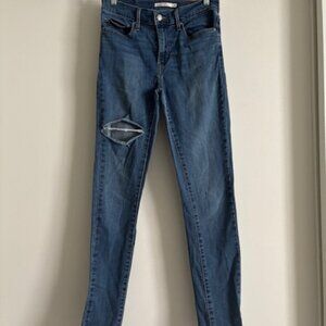 Levi's distressed slimming skinny filiforme amincissant size 28